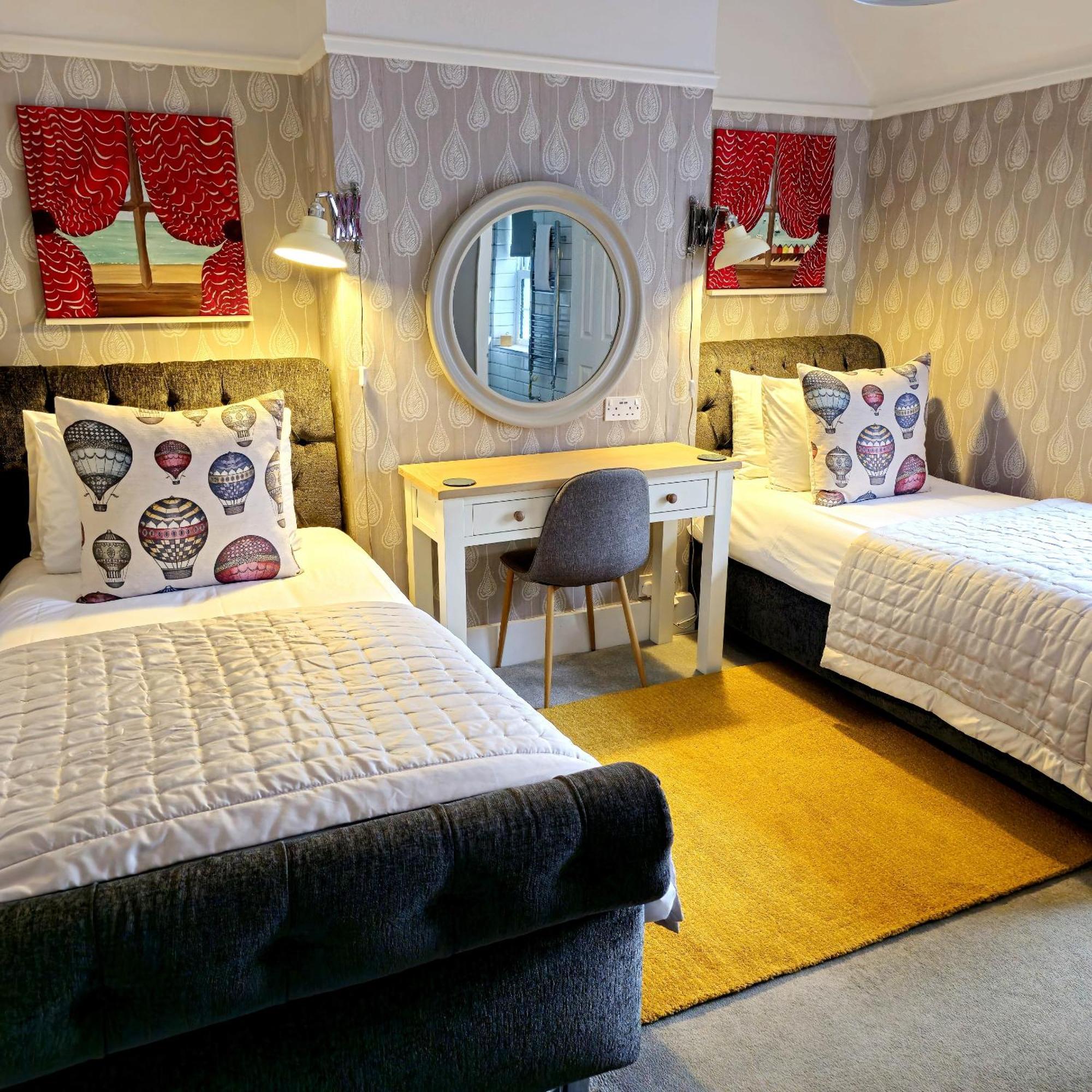 Burlington Berties Hotel Шерингам Стая снимка