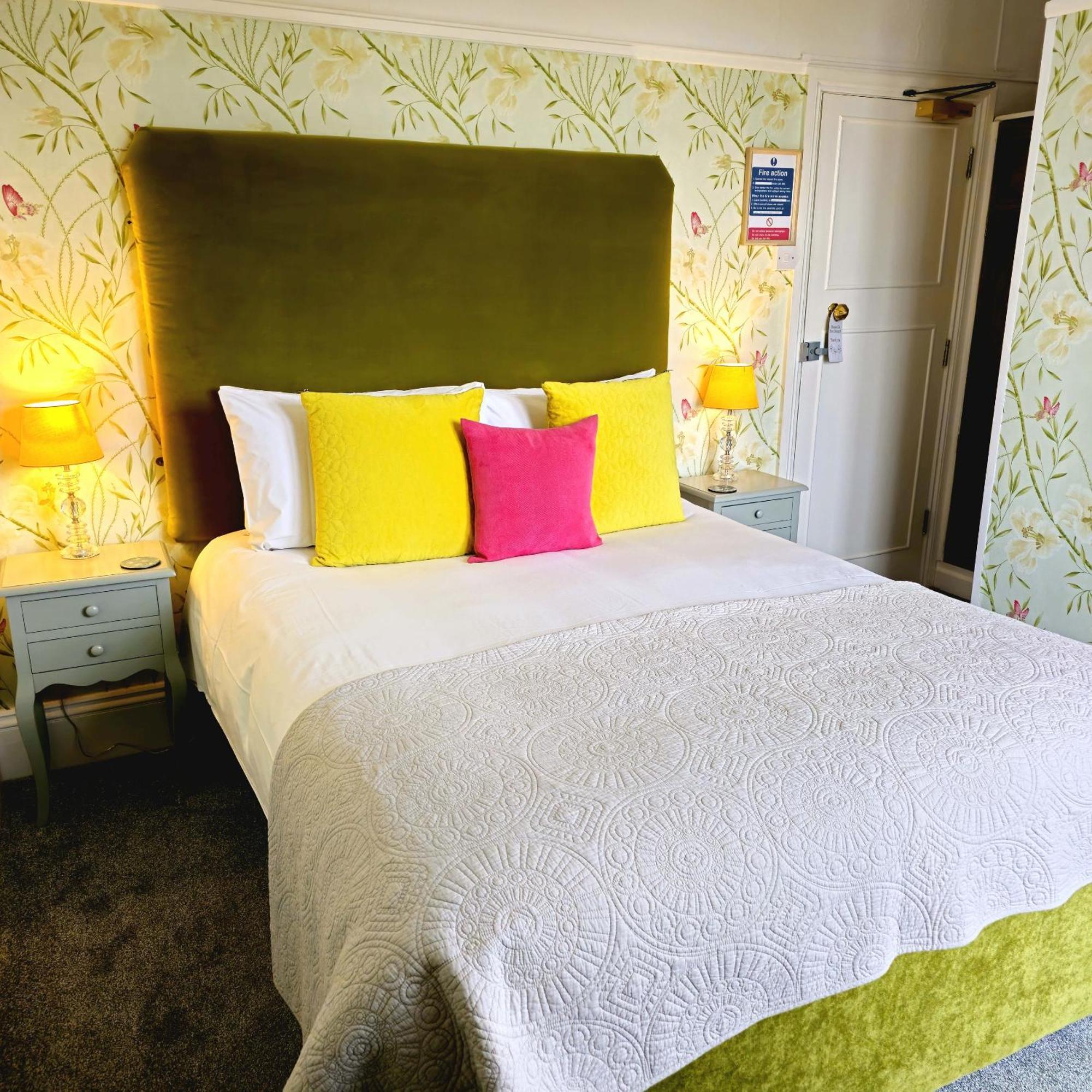 Burlington Berties Hotel Шерингам Стая снимка